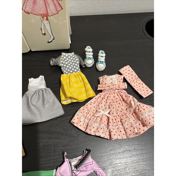 Vintage Barbie SKIPPER Doll 1963 and Case Clothes Shoes **READ DESCRIPTION - Picture 5 of 14